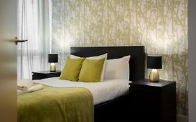 Stylish One Bed Apartment Central Mk- The Hub
